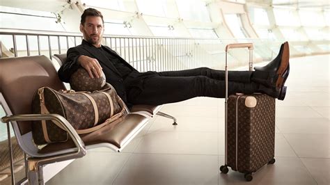 louis vuitton luggage messi